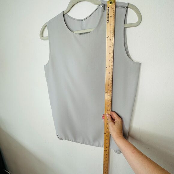 Stone Gray Sleeveless Blouse Shoulder Zip Detail Split Curve Hem Light Weight S - Picture 6 of 9